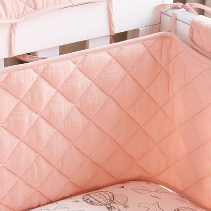 Contour-de-lit-bébé-monte-dans-lit