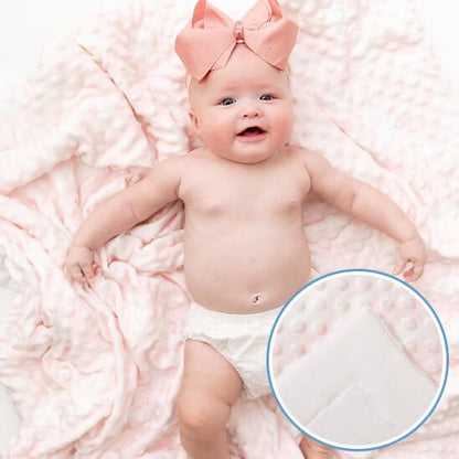 couverture-bébé-fille-sur-couverture