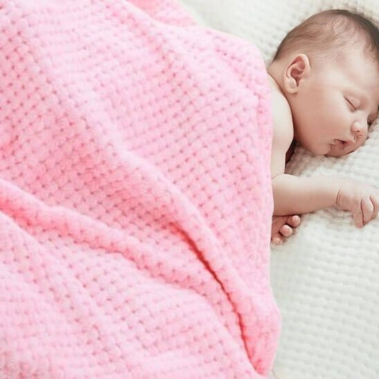 couverture-bébé-rose-fille