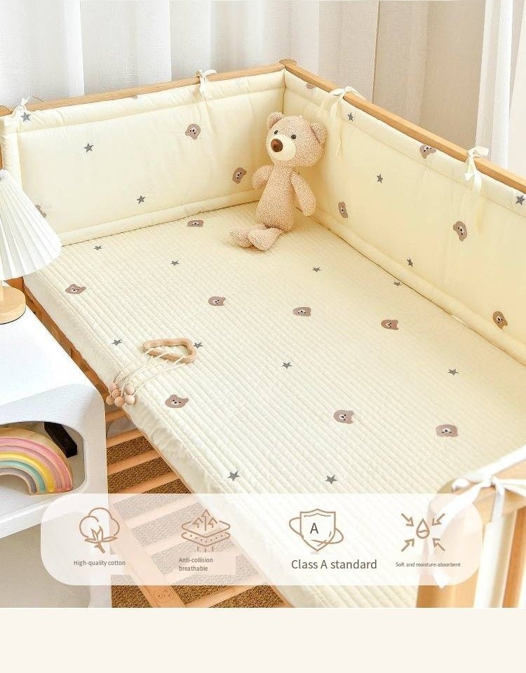 pare-choc-berceau-bébé-et toutou